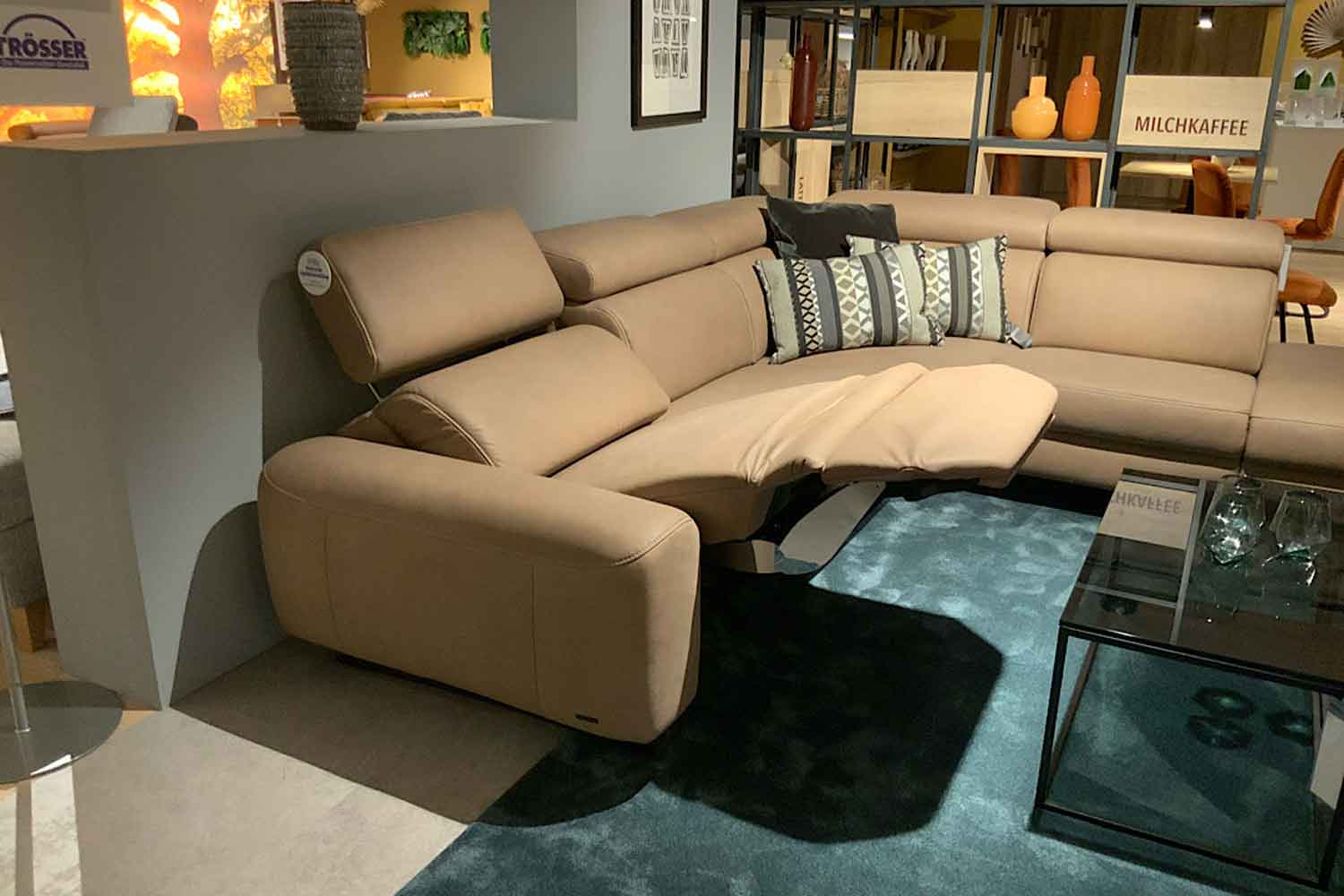 Himolla Ecksofa inkl. vielen Funktionen in Leder