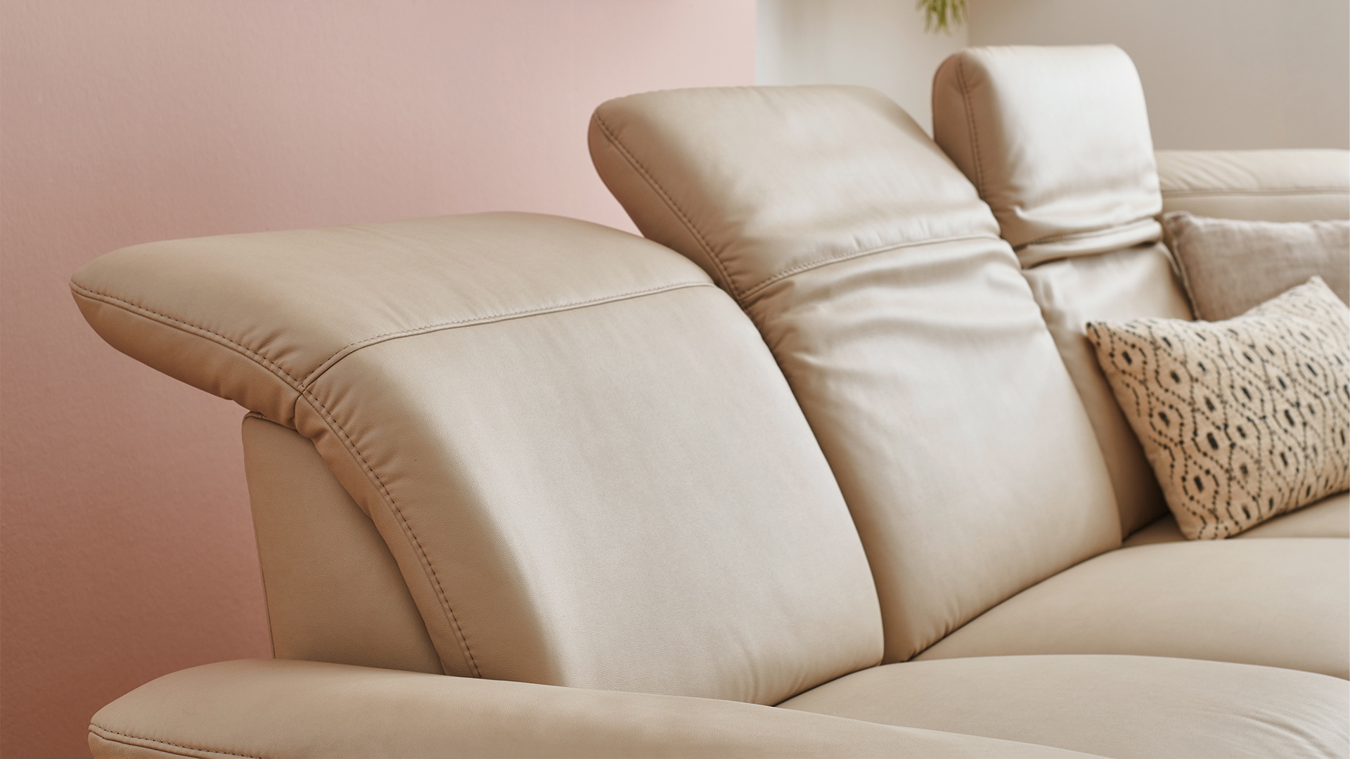 CONCEPTsofa Stoff Ecksofa in L-Form in Smart Touch