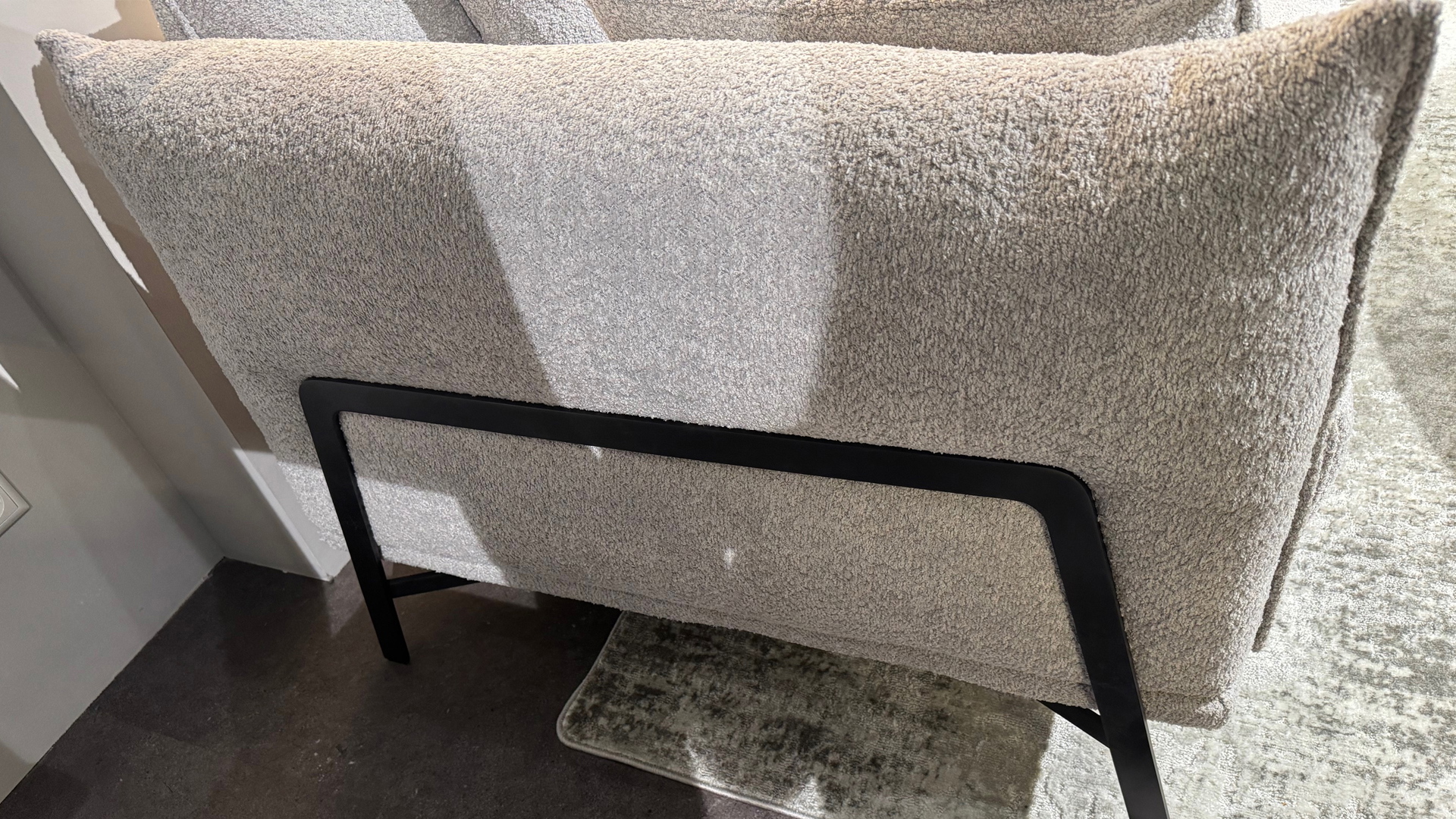 Campo de Fiori Ecksofa Valentina mit Kissen in Bouclé -0596001700-04WW-A