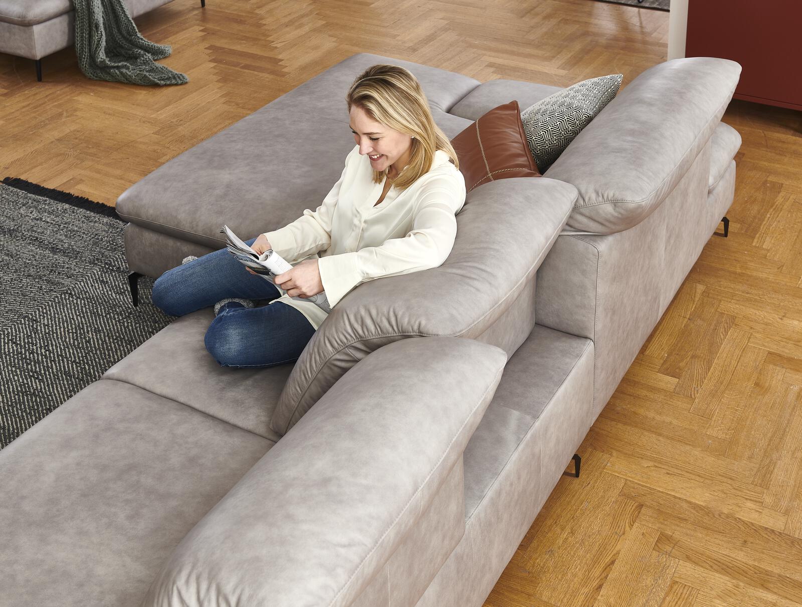 Ecksofa Lavina mit Funktion in Leder Ecksofa Lavina mit Funktion in Leder