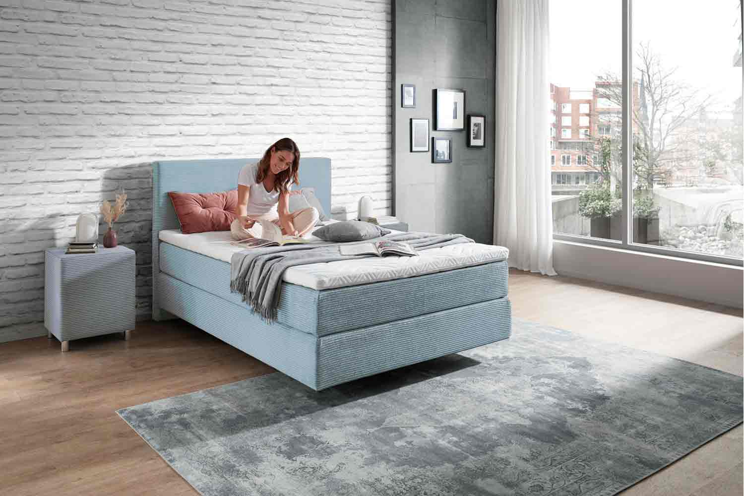 Boxspringbett Monaco in Trendstoff Cord