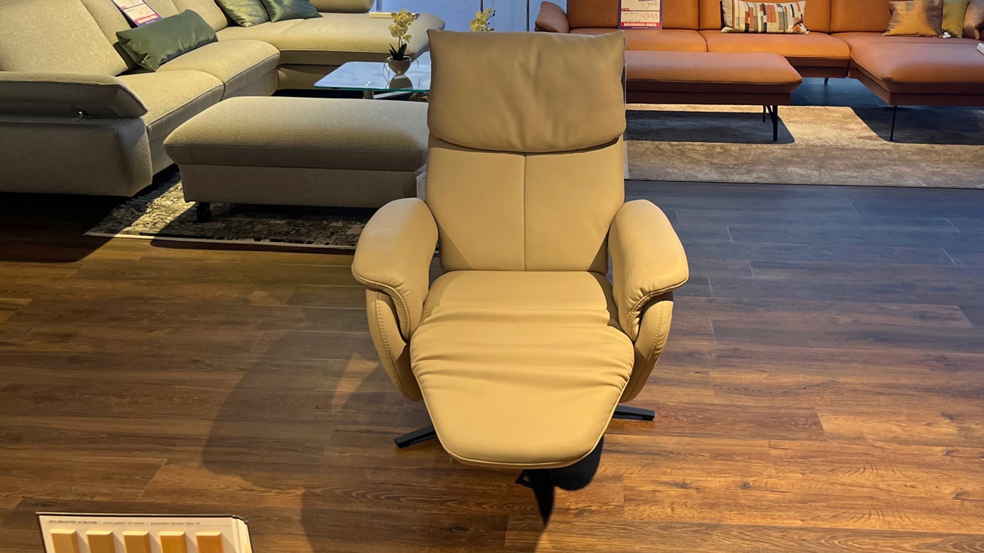 Himolla Relaxsessel mit manueller Relaxfunktion und Sitzhöhenverstellung in Leder-0147010716-36WW-A