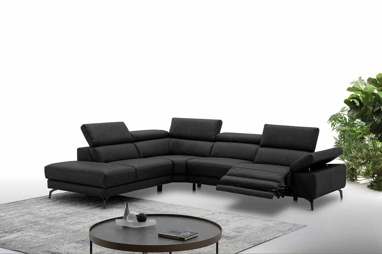 Ecksofa inkl. vielen Funktionen in Leder