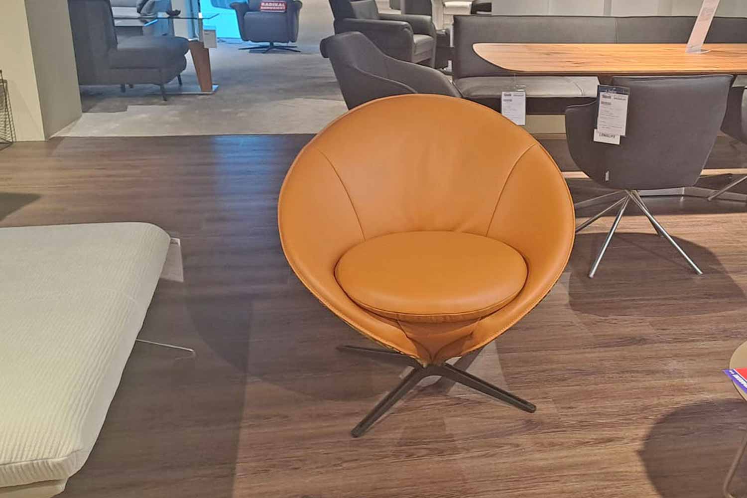 Koinor Modell Impuls Designer Sessel mit Drehfunktion
