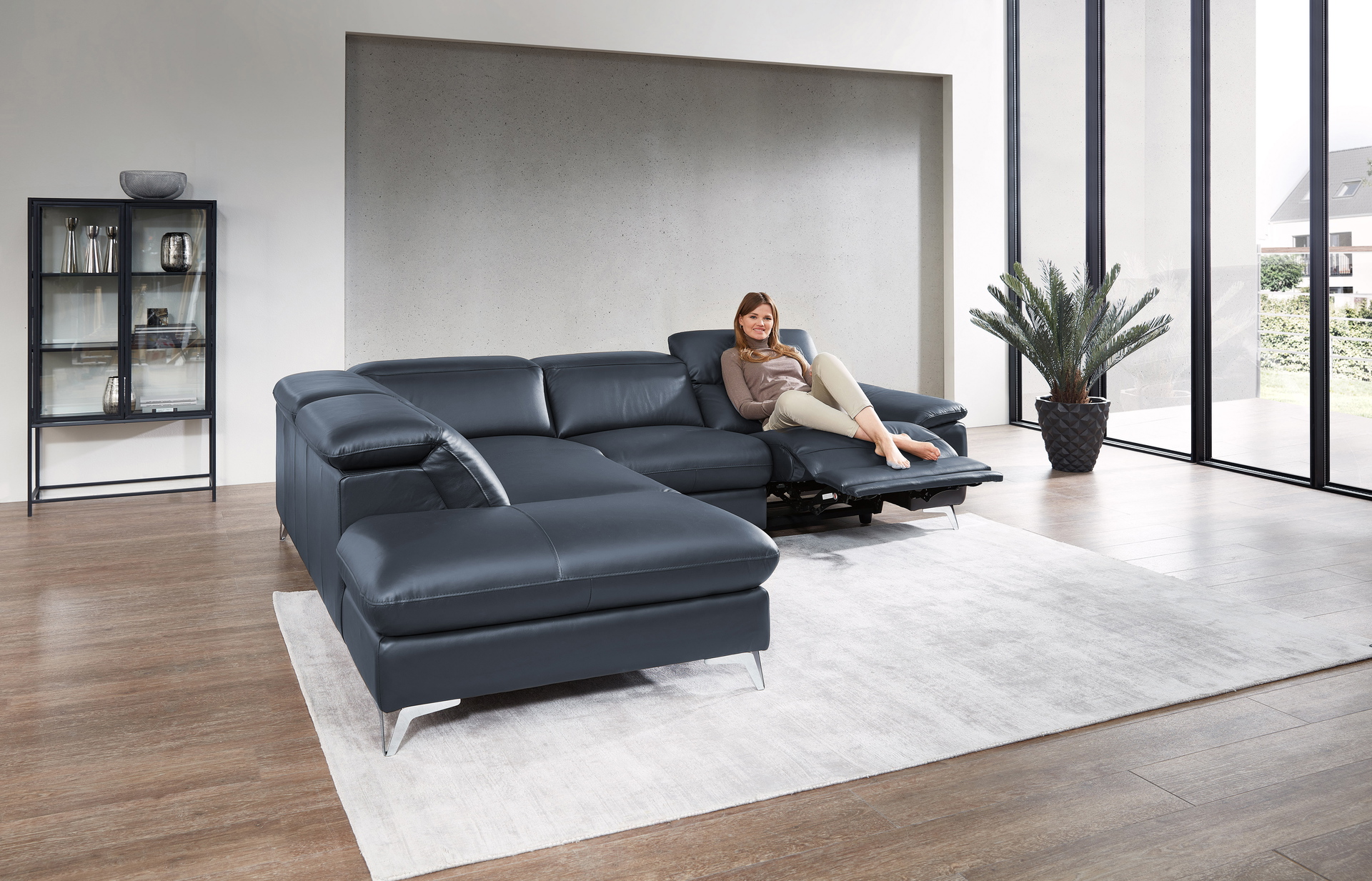 Ecksofa Seahawk mit manueller Kopfteilverstellung in Leder 