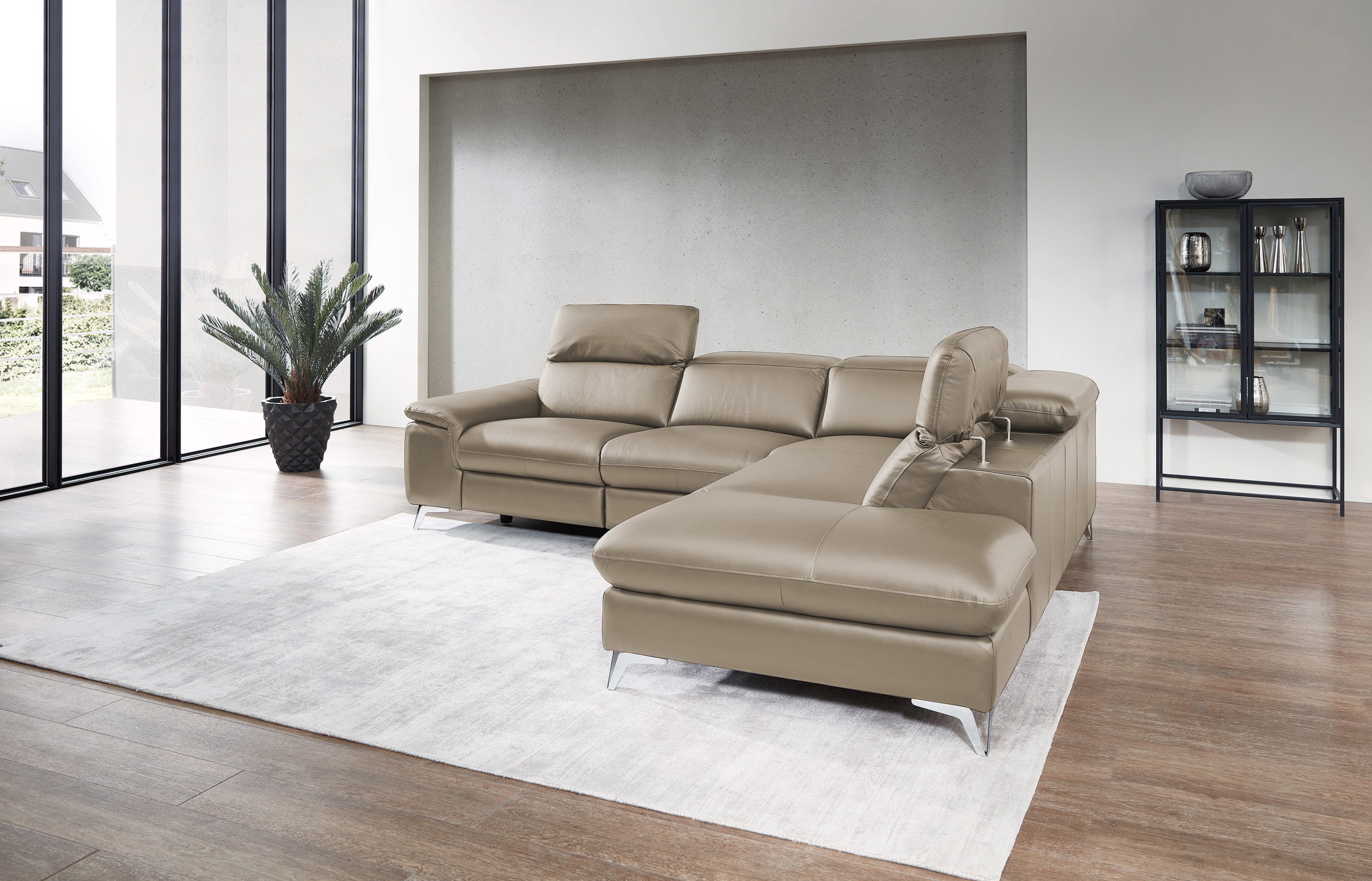 Ecksofa Seahawk mit manueller Kopfteilverstellung in Leder 