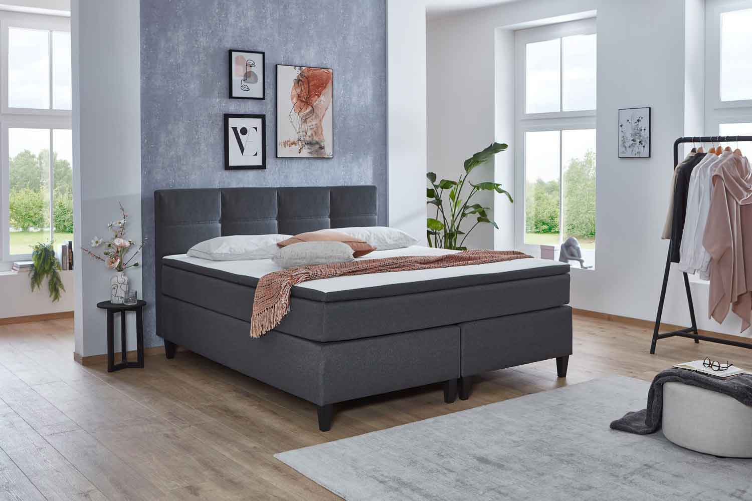 Boxspringbett Barrie 180x200cm in Stoff