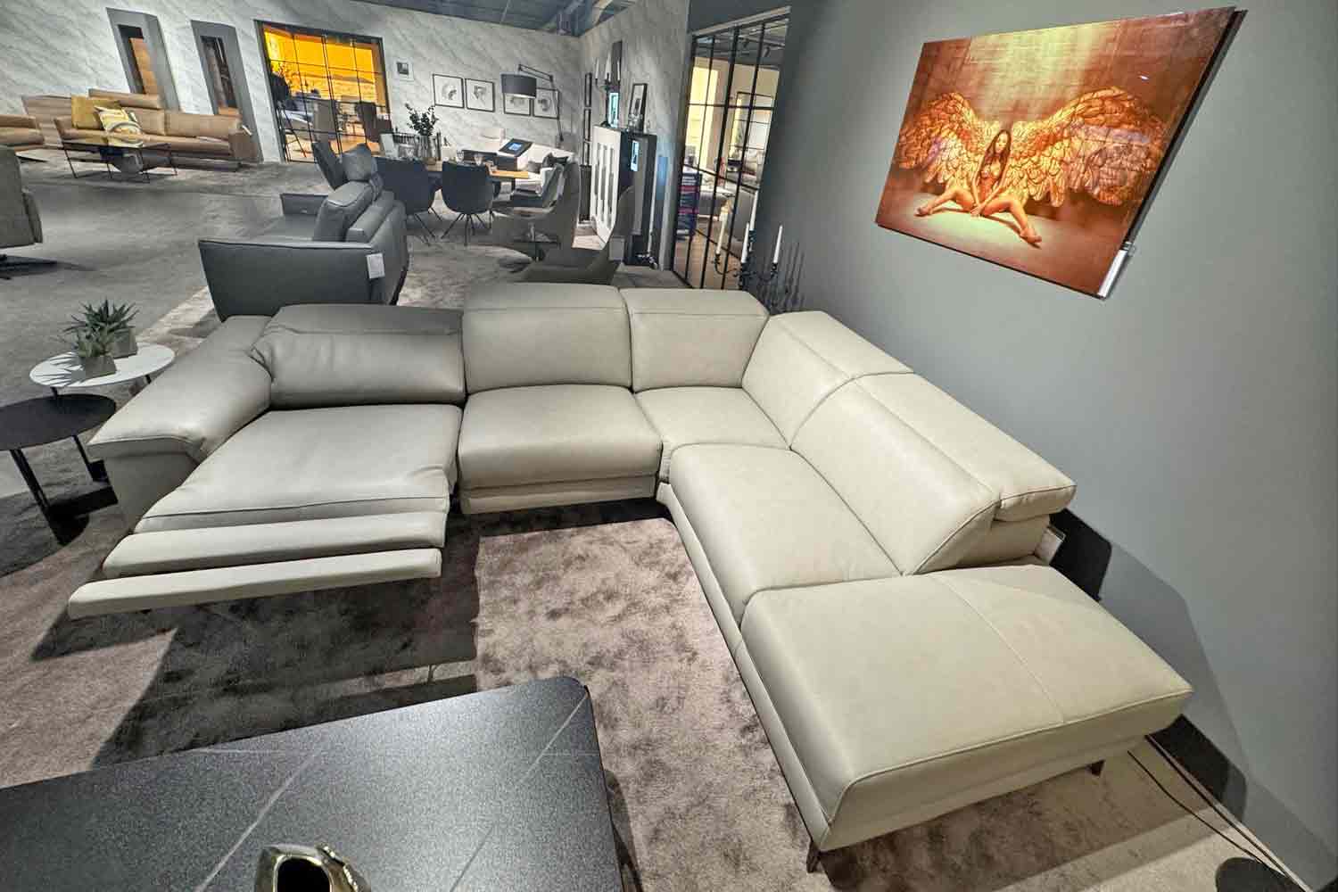 Cuoio Ecksofa Milano mit motorischer Relaxfunktion in Leder