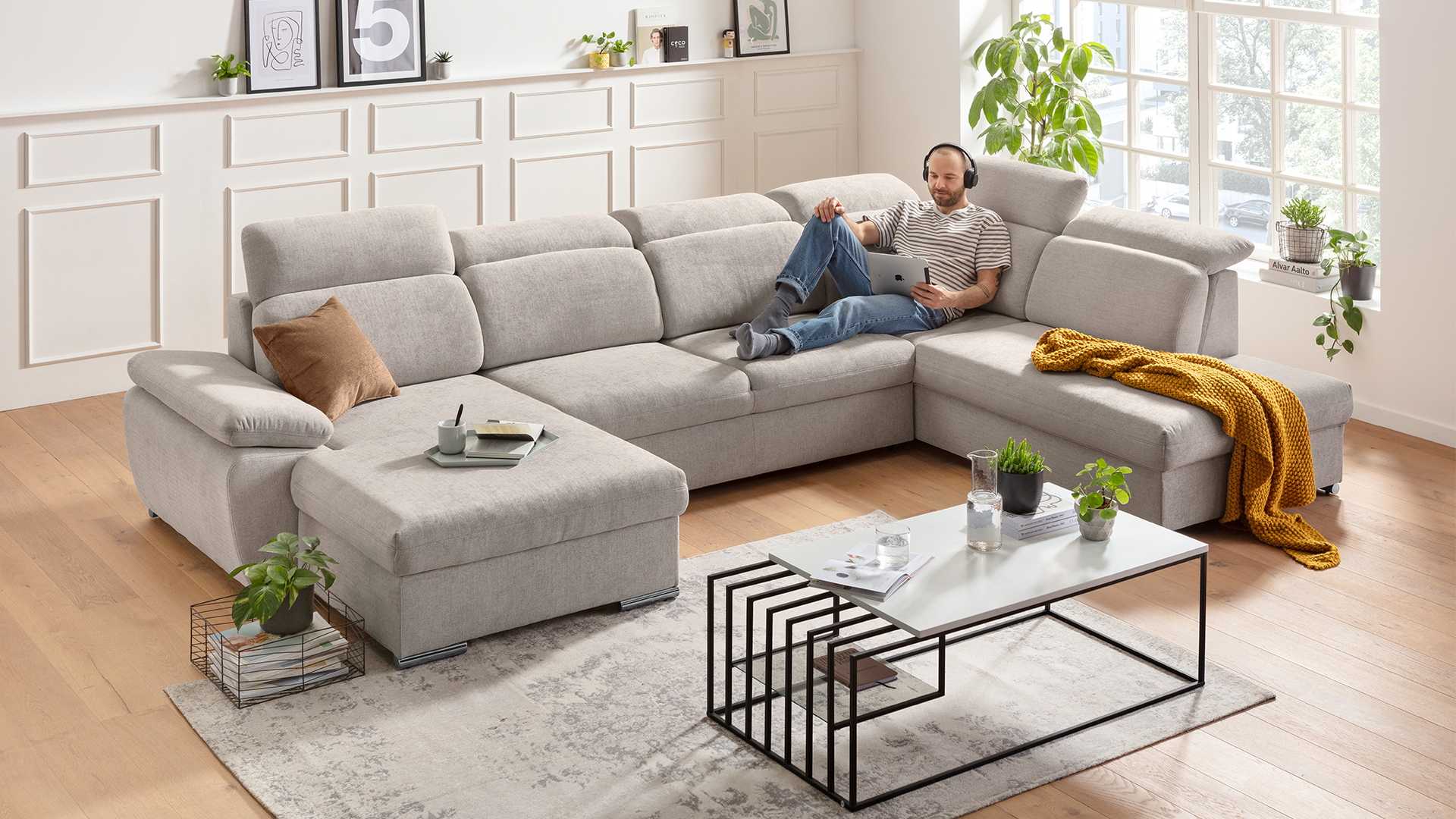 Wohnlandschaft Alabama mit Kopfteilverstellung in Stoff Wohnlandschaft Alabama mit Kopfteilverstellung in Stoff