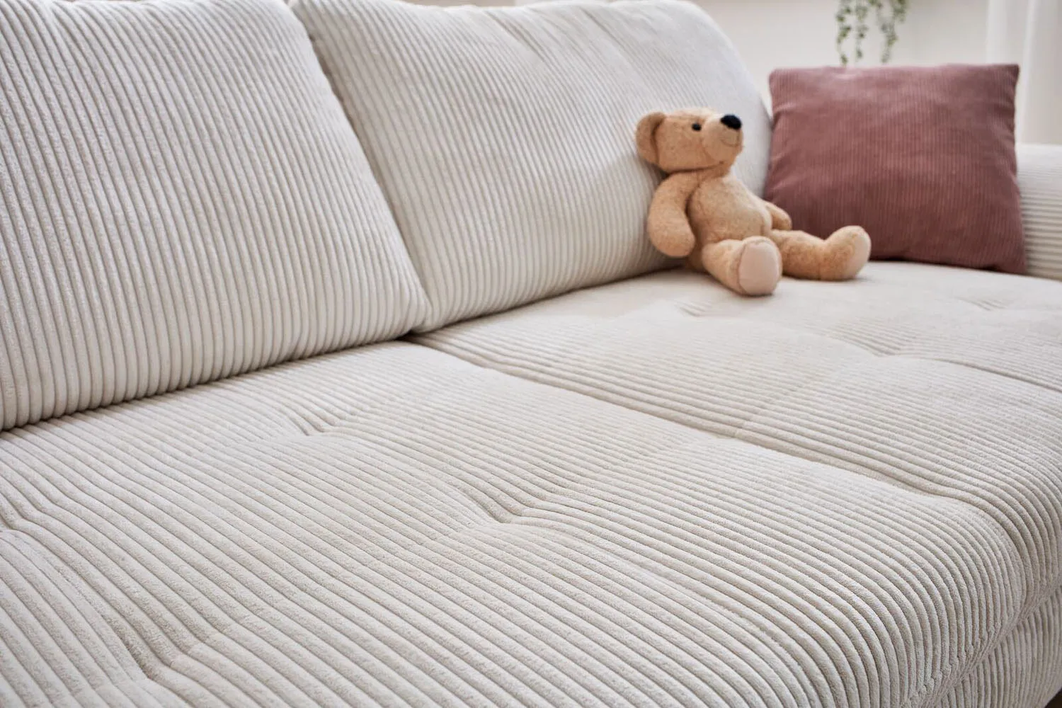 Sofa 2,5-Sitzer in Trendstoff Cord