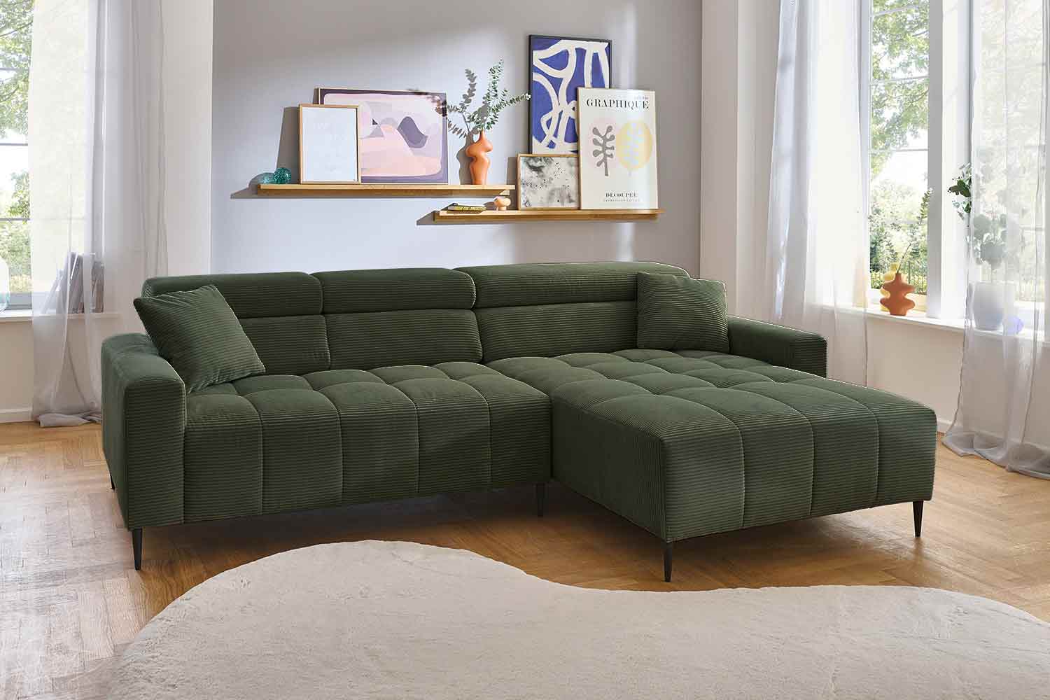 Ecksofa inkl. motorischem Sitzvorzug in Trendstoff Cord