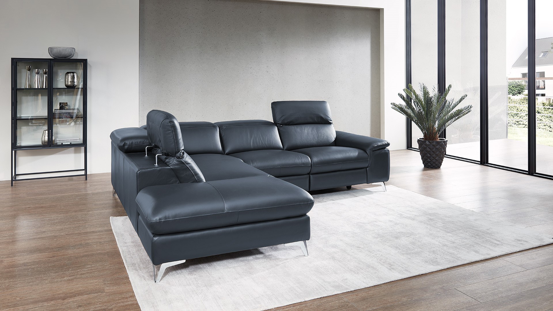 Ecksofa Seahawk mit motorischer Relaxfunktion in Leder Ecksofa Seahawk mit motorischer Relaxfunktion in Leder