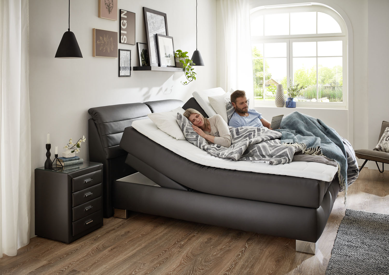Boxspringbett 180x200cm in Grau