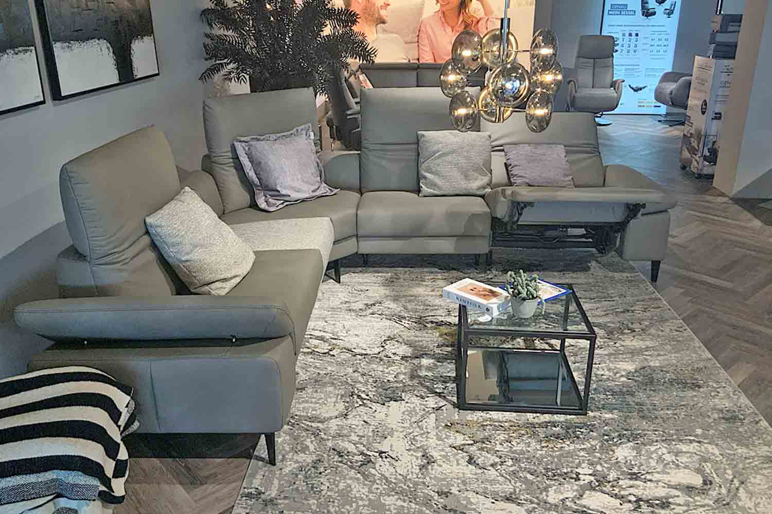 Thomas Brunner Leder Ecksofa Edition No.4 inkl. motorischer Relaxfunktion 