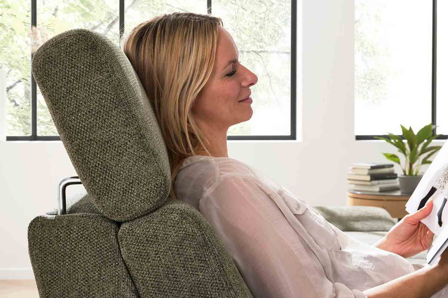 Interliving Ecksofa IL 4254 mit Sitztiefenverstellung Stoff 