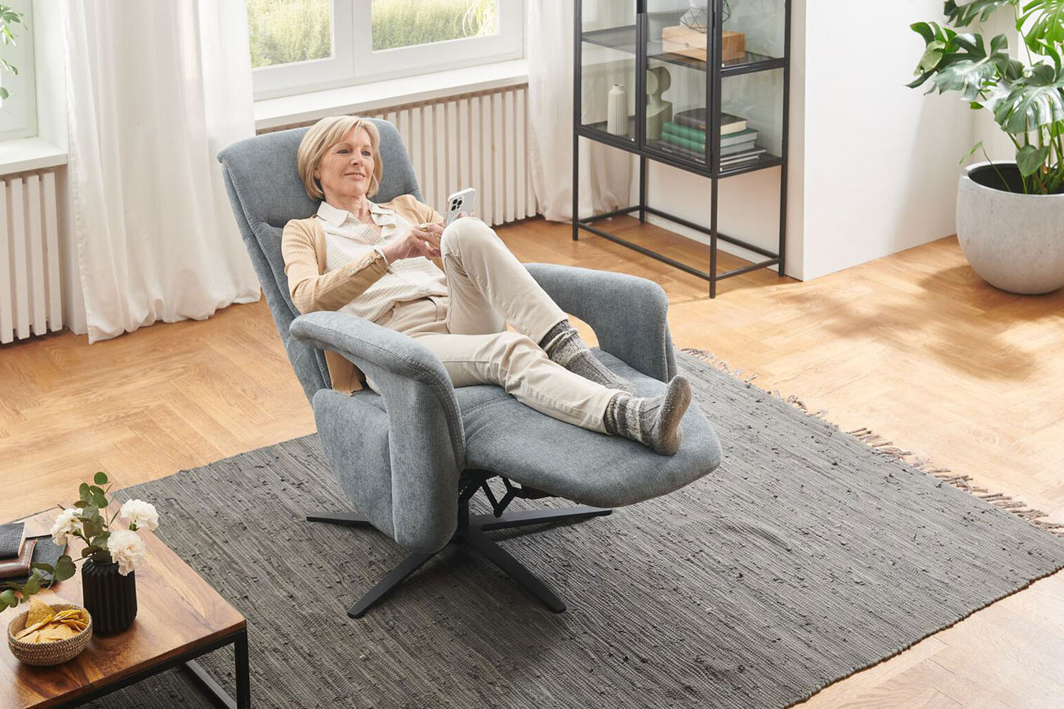 Relaxsessel inkl. manueller Relaxfunktion in Stoff