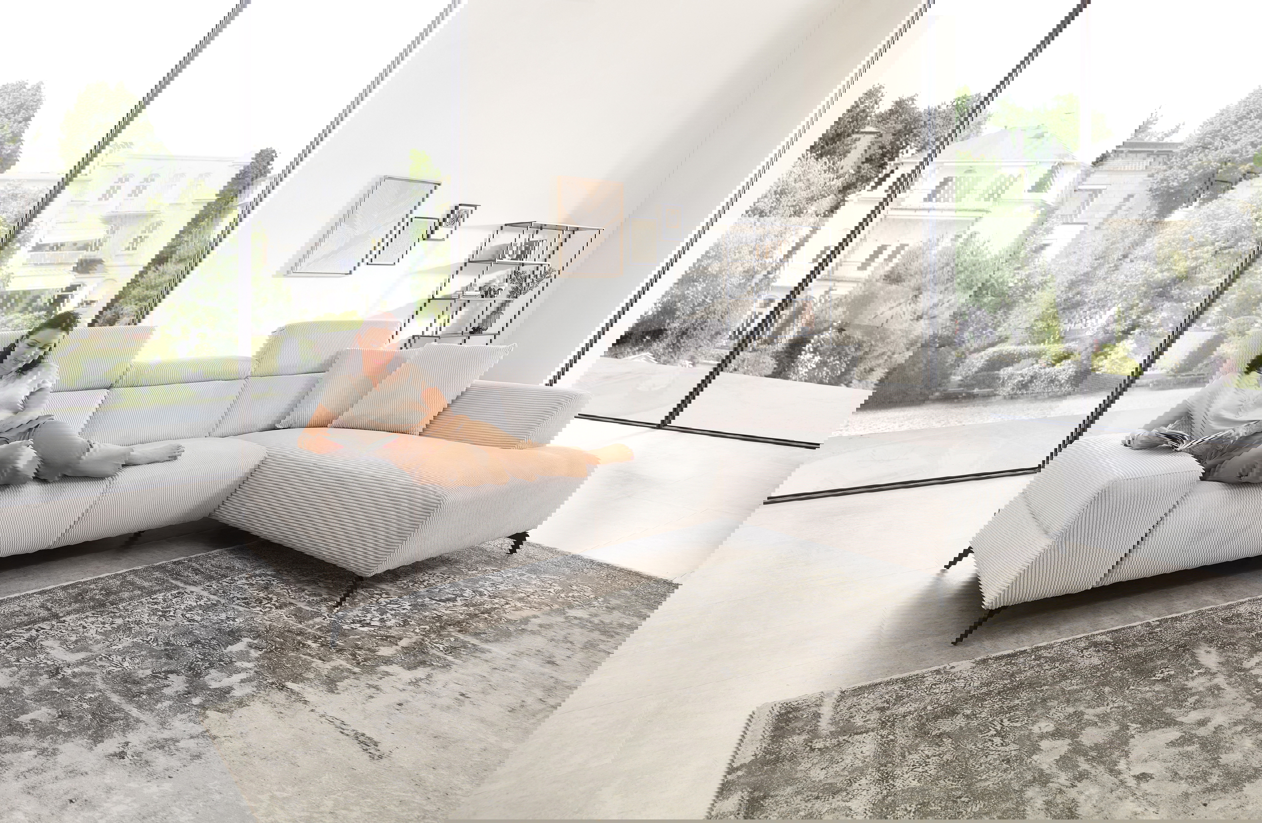 Cuoio Ecksofa in Trendstoff Cord