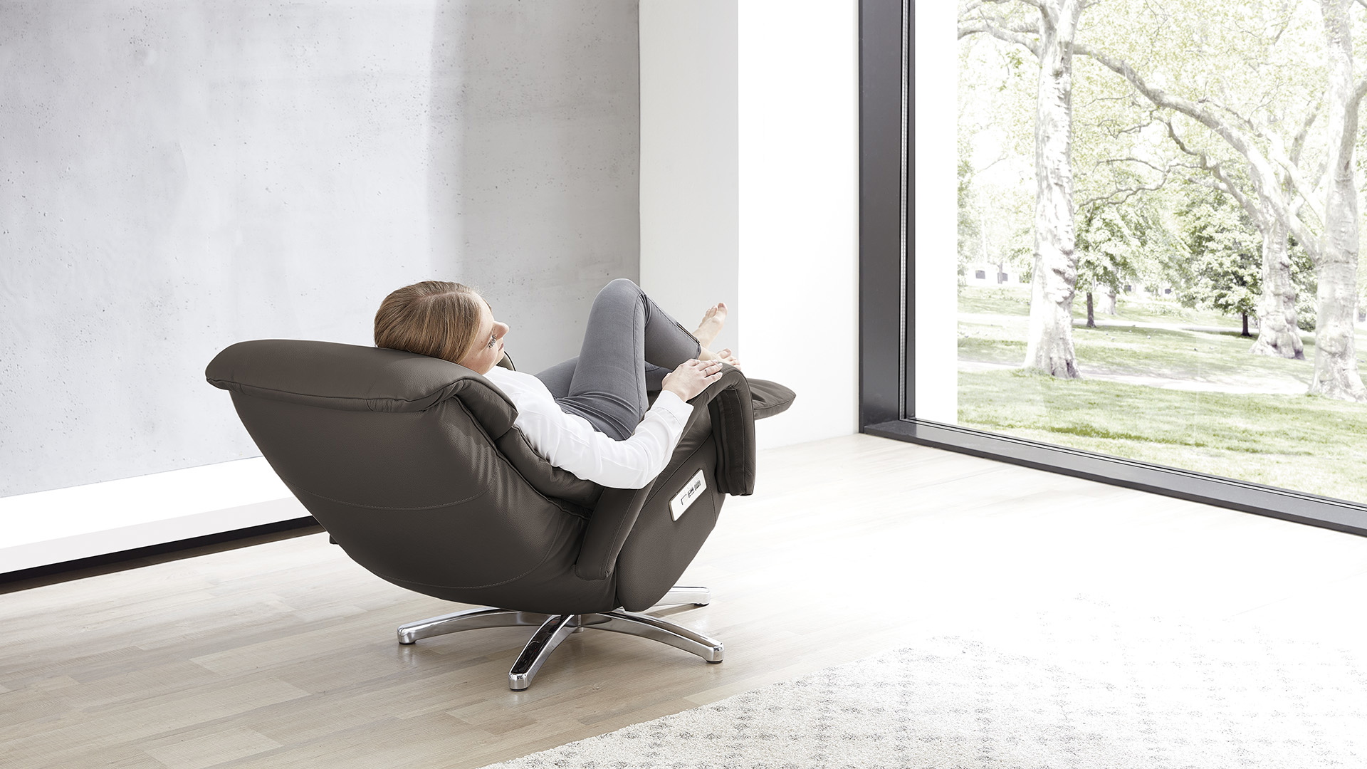 TV & Fernsehsessel mit motor. Relaxfunktion und Akku TV & Fernsehsessel mit motor. Relaxfunktion und Akku-09790022W1