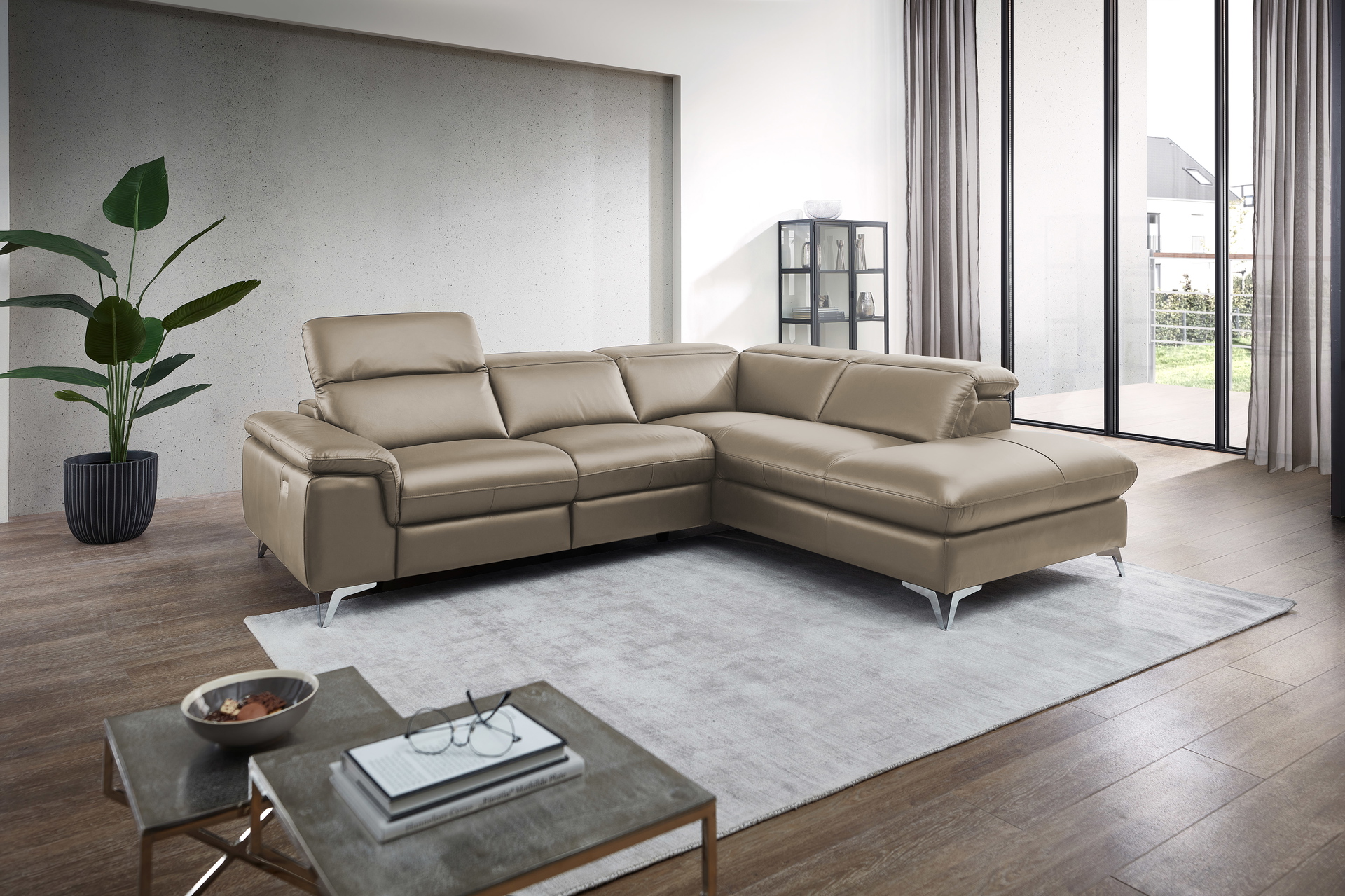 Ecksofa Seahawk mit manueller Kopfteilverstellung in Leder 