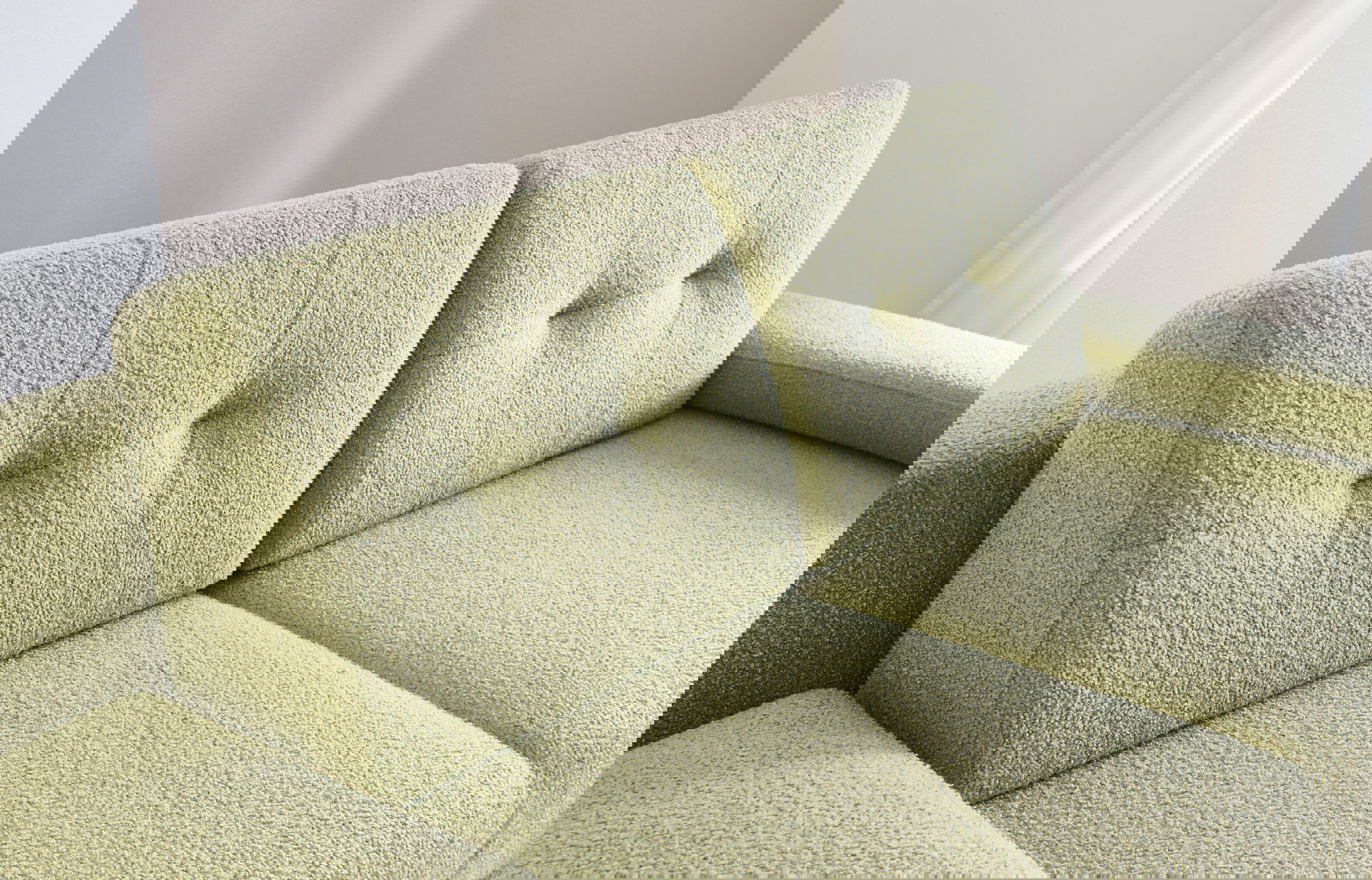 Schlafsofa Xally inkl. Schlaffunktion und Bettkasten in Stoff