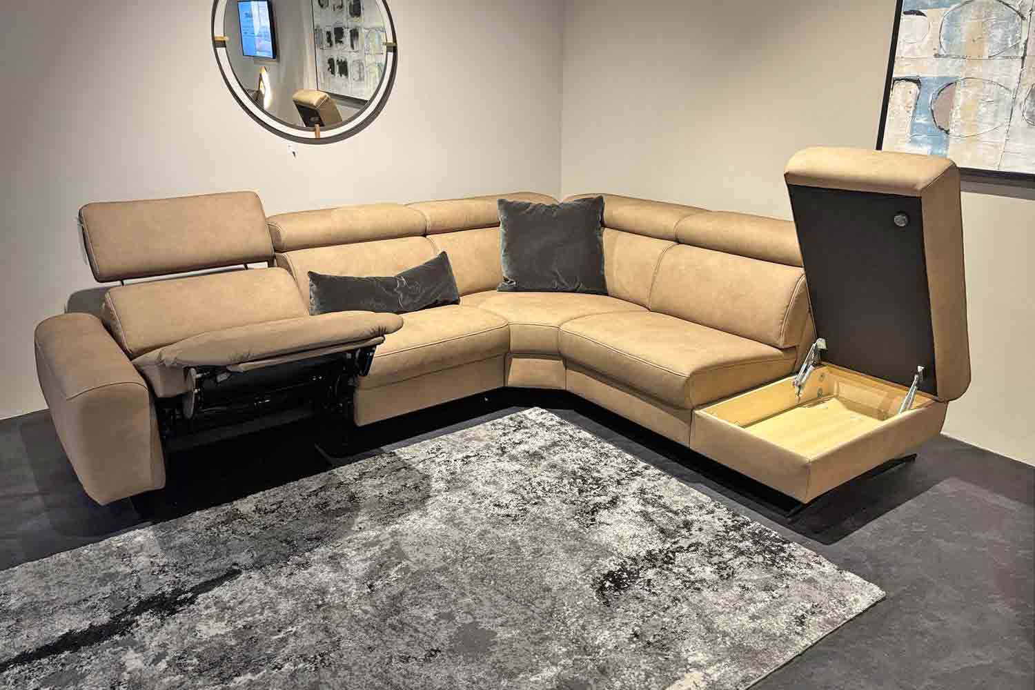 Himolla Ecksofa inkl. motorischer Relaxfunktion und Akku in Leder