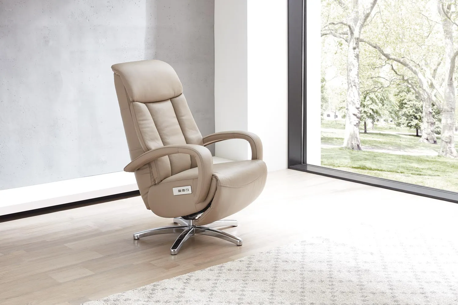 Relaxsessel mit 3-motorischer Relaxfunktion, Akku und Aufstehhilfe in Leder -0979002204-36WW-A