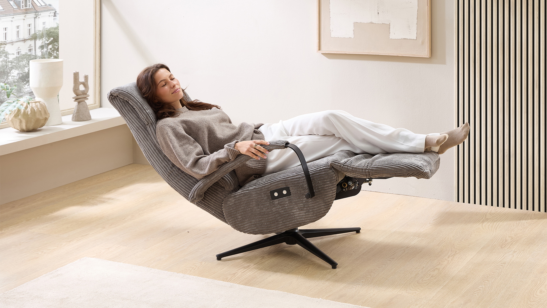 Relaxsessel Landscape mit Motor. Relaxfunktion Trendstoff Cord