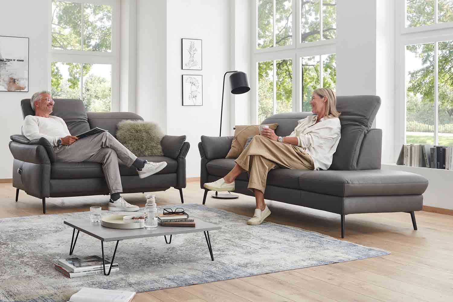 Couchgarnitur mit Federkern in Stoff