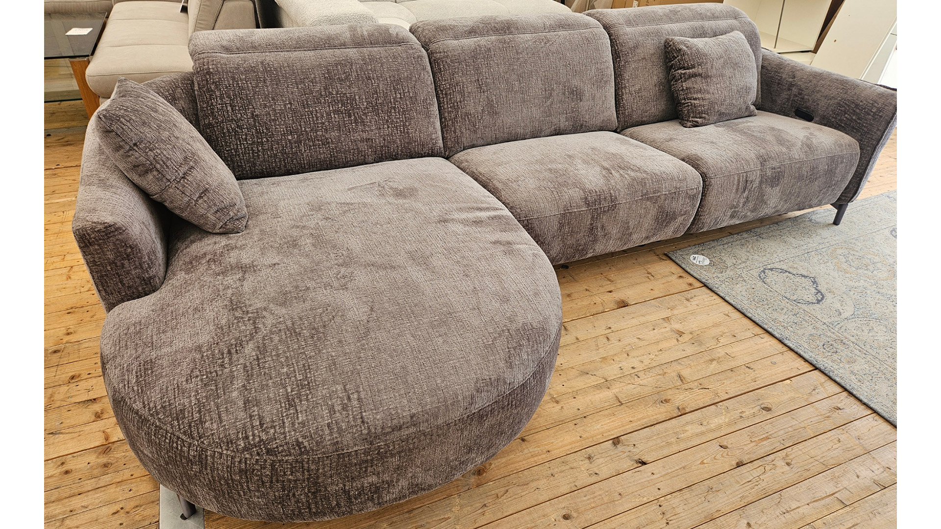 Campo de Fiori Ecksofa mit motorischer Relaxfunktion in Stoff 