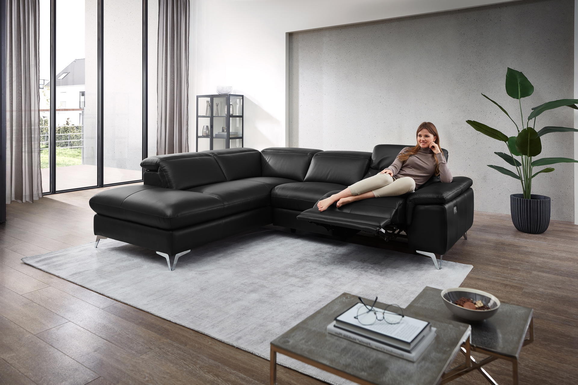 Ecksofa Seahawk mit manueller Kopfteilverstellung in Leder 