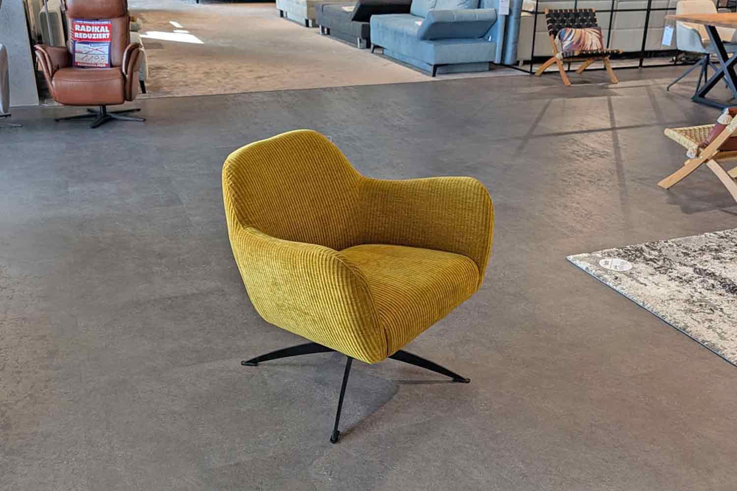Sessel inkl. Drehfunktion in Trendstoff Cord
