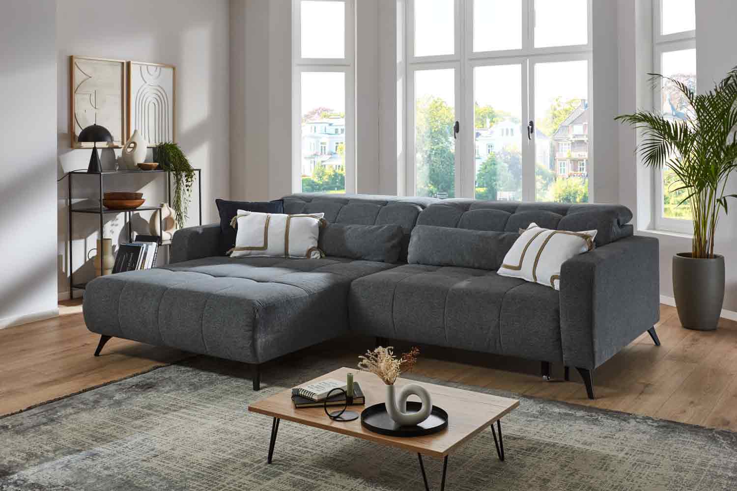 Ecksofa inkl. motorischen XXXL- Sitzvorzug in Stoff Ecksofa inkl. motorischen XXXL- Sitzvorzug in Stoff