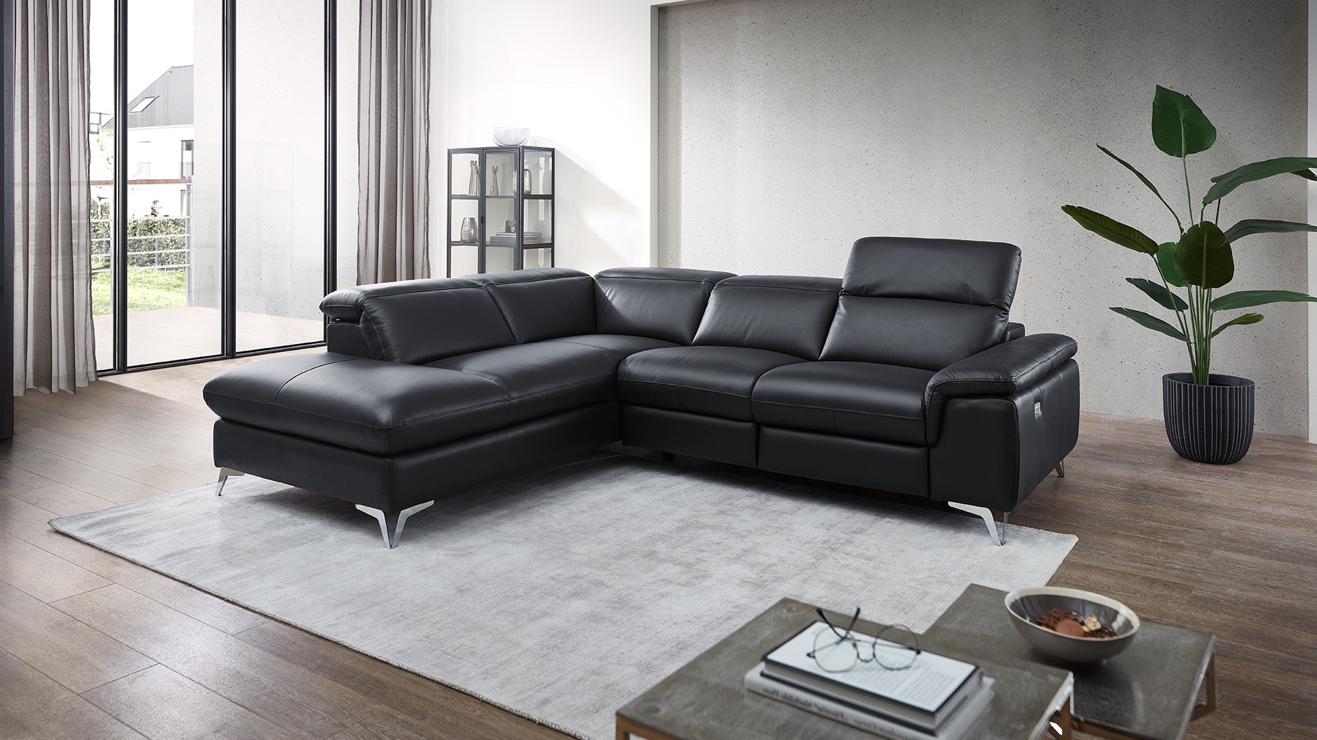 Ecksofa Seahawk mit motorischer Relaxfunktion in Leder Ecksofa Seahawk mit motorischer Relaxfunktion in Leder