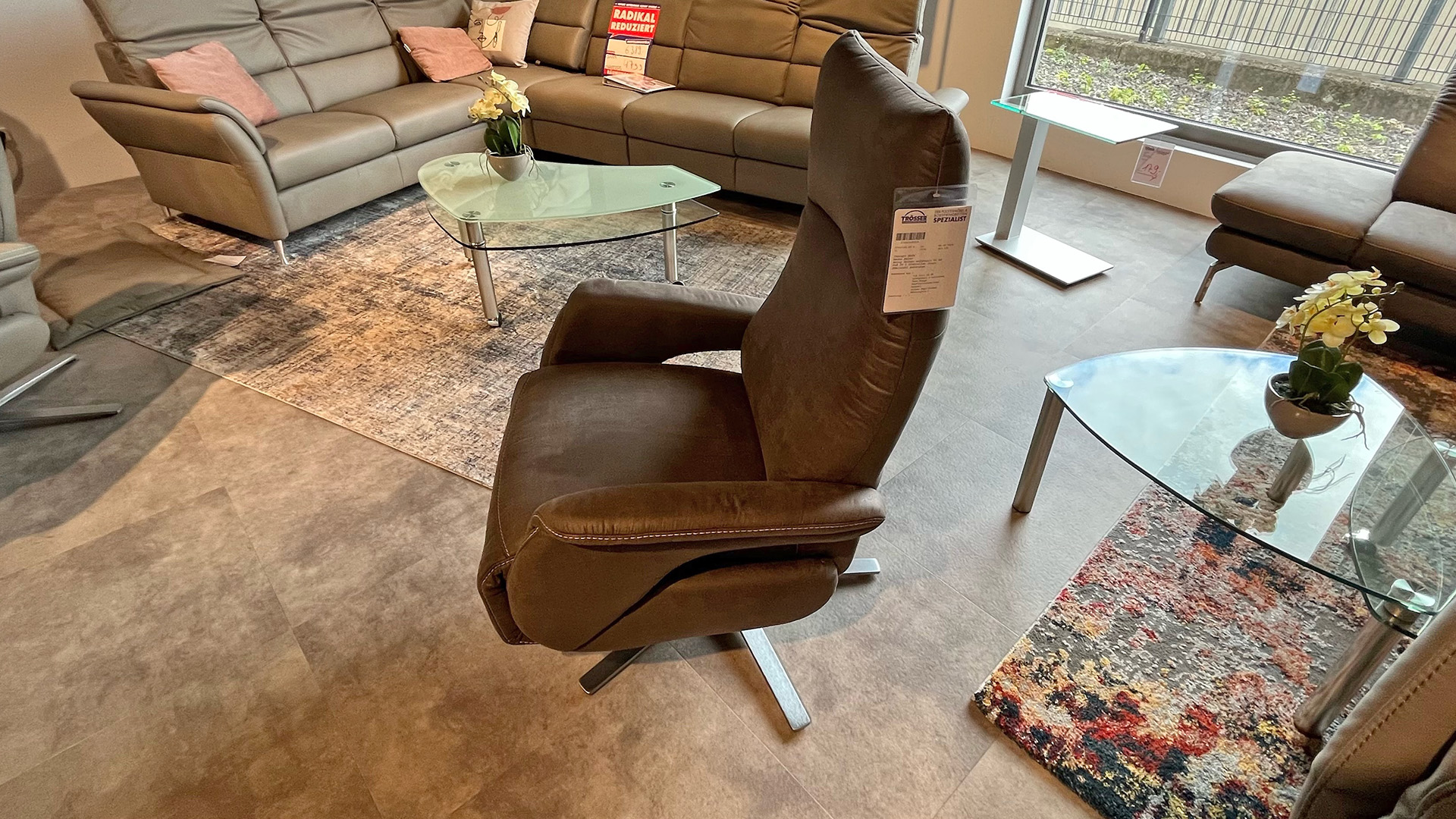 Sessel inkl. motorischer Relaxfunktion mit Herz-Waage und Akku in Stoff-0764018500-36WW-A