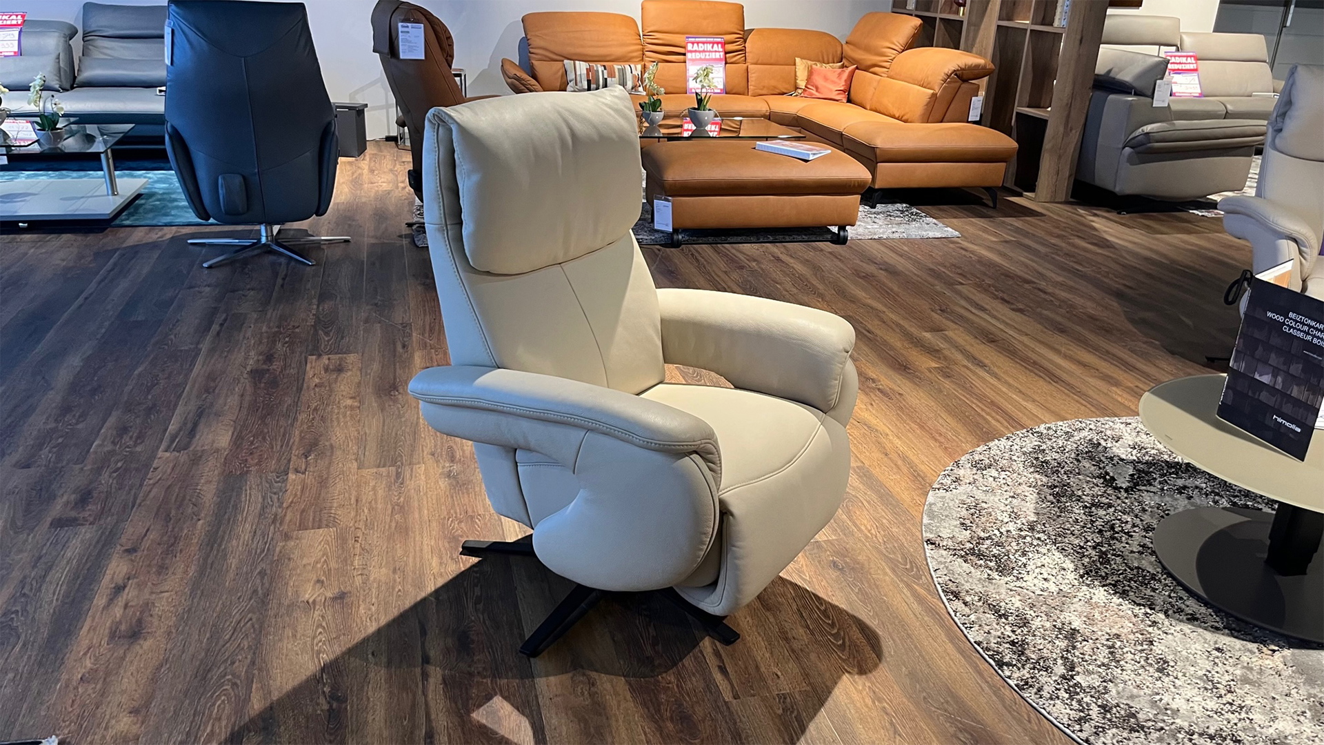 Himolla Relaxsessel mit manueller Relaxfunktion und Sitzhöhenverstellung in Leder-0147010716-36WW-A