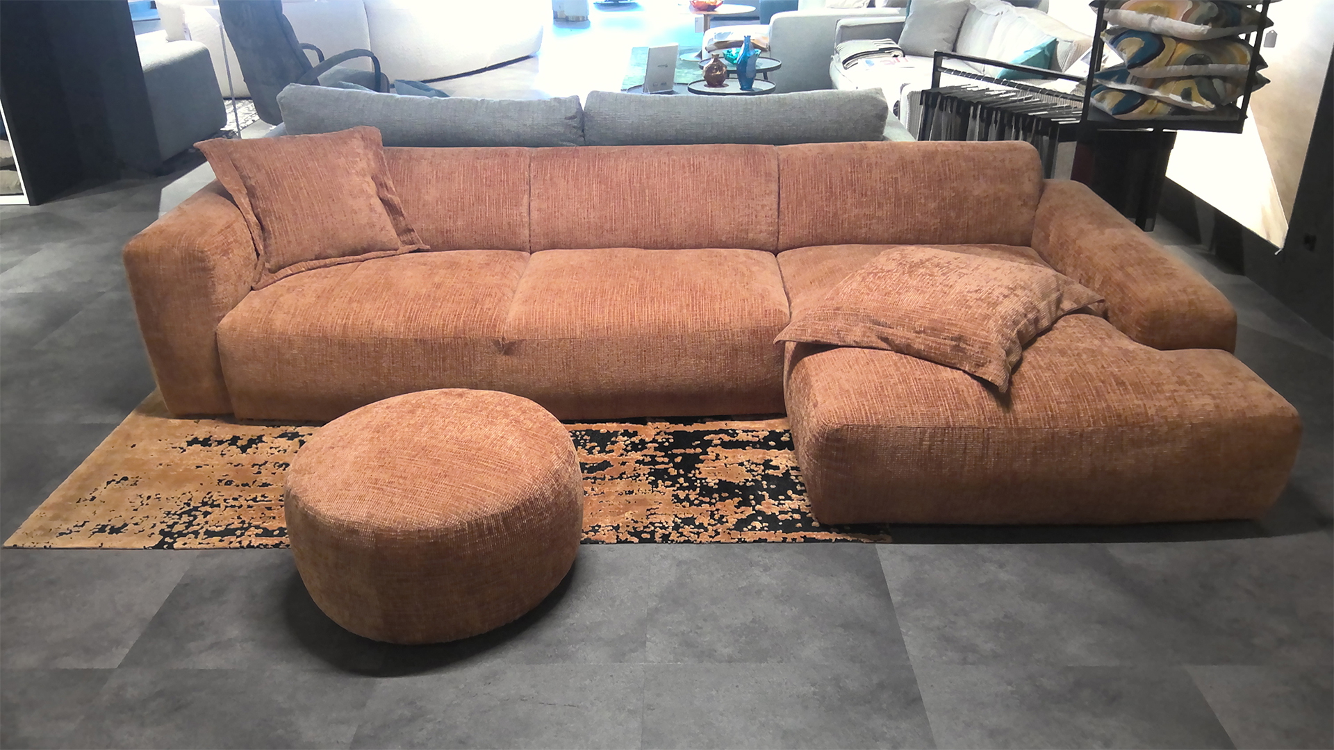 Ecksofa inkl. Rundhocker in Stoff -0531011601-02-06WW-A
