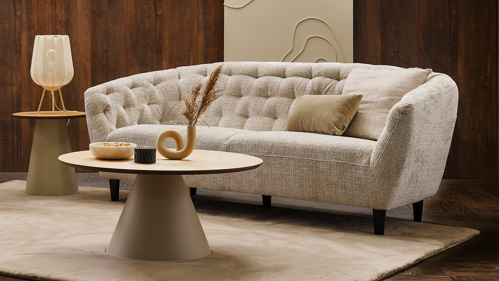 Couchgarnitur Ria mit Chesterfield Design in Stoff Couchgarnitur Ria mit Chesterfield Design in Stoff
