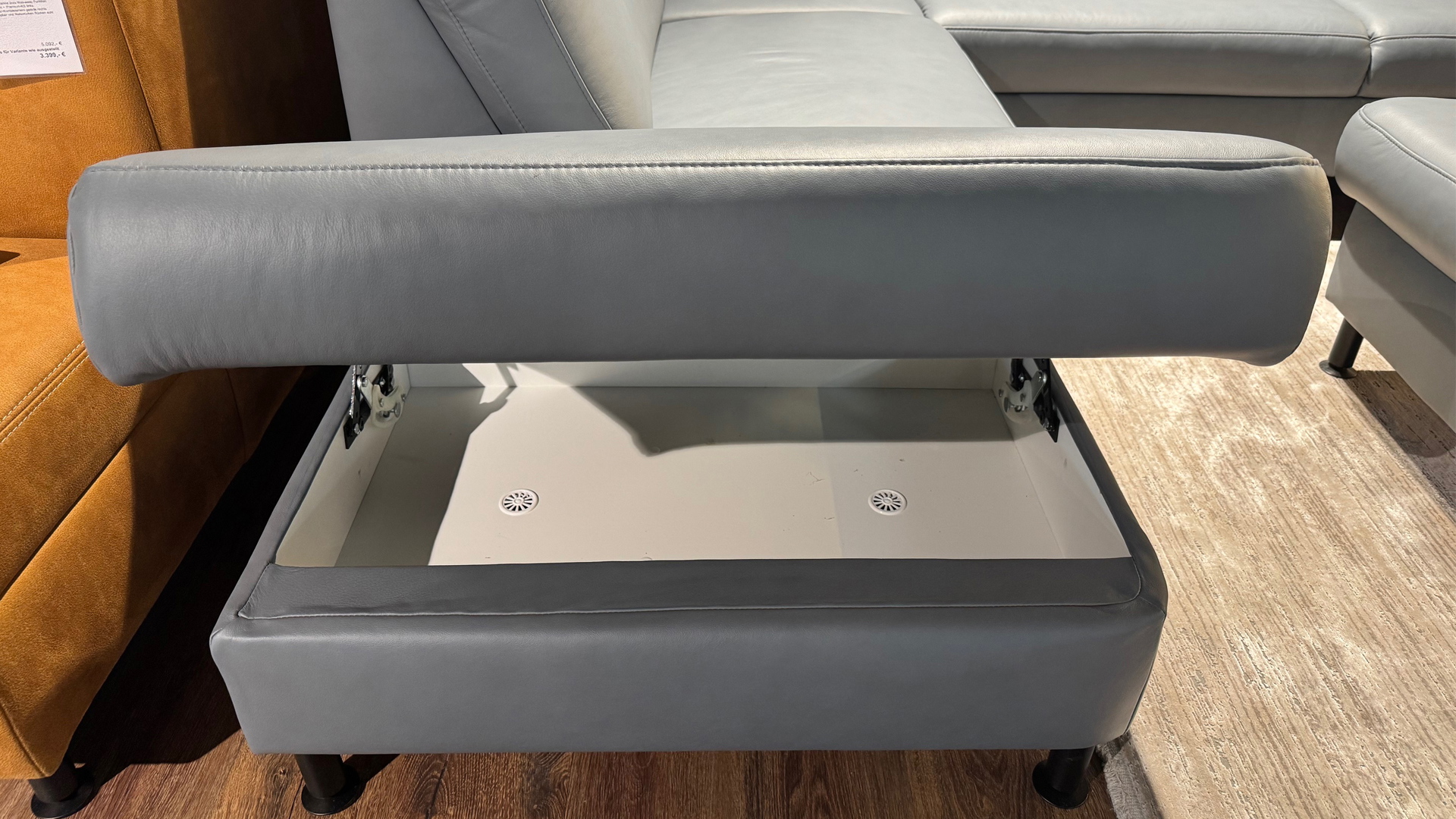 Modulmaster Ecksofa inkl. vielen Funktionen mit Hocker in Leder-0775015506-04WW-A