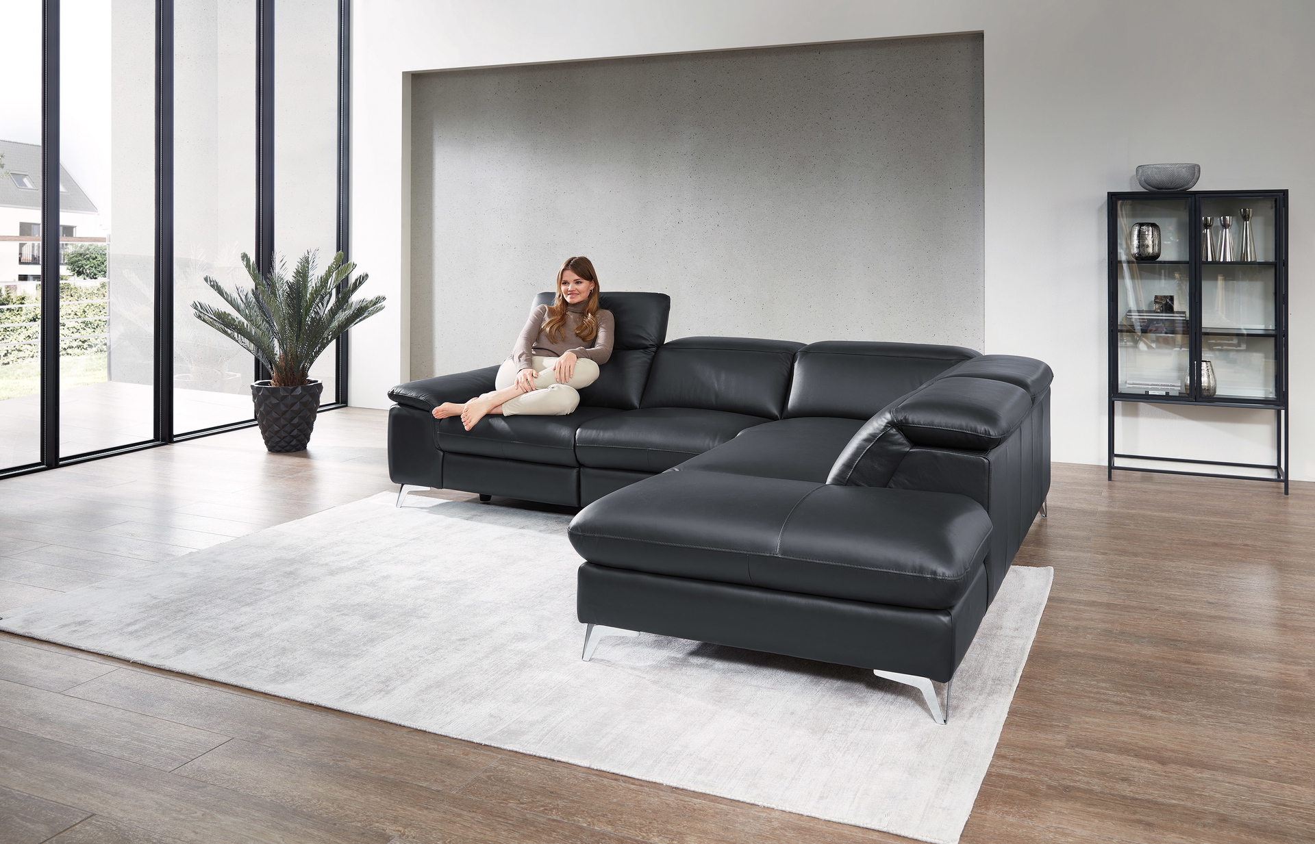 Ecksofa Seahawk mit manueller Kopfteilverstellung in Leder 