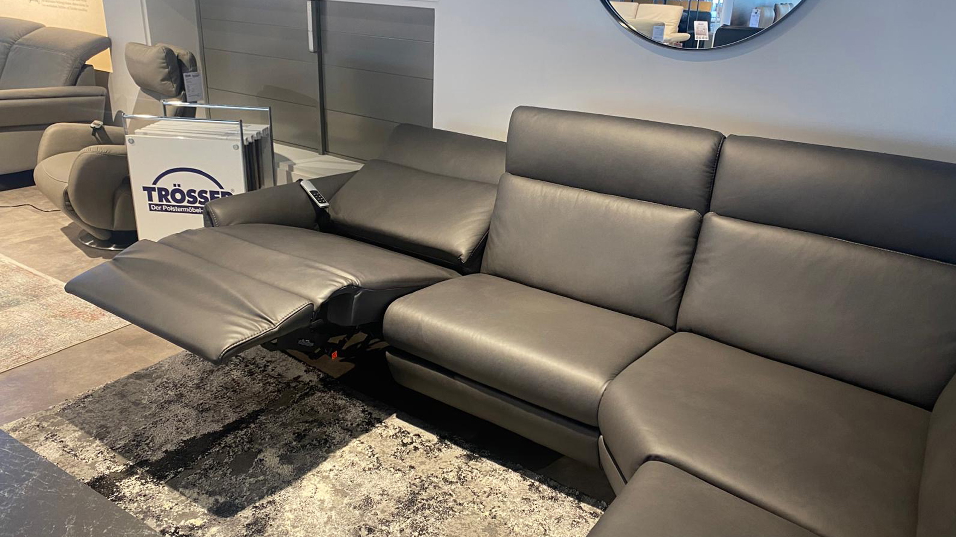 Leder Ecksofa inkl. motorischer Relaxfunktion 