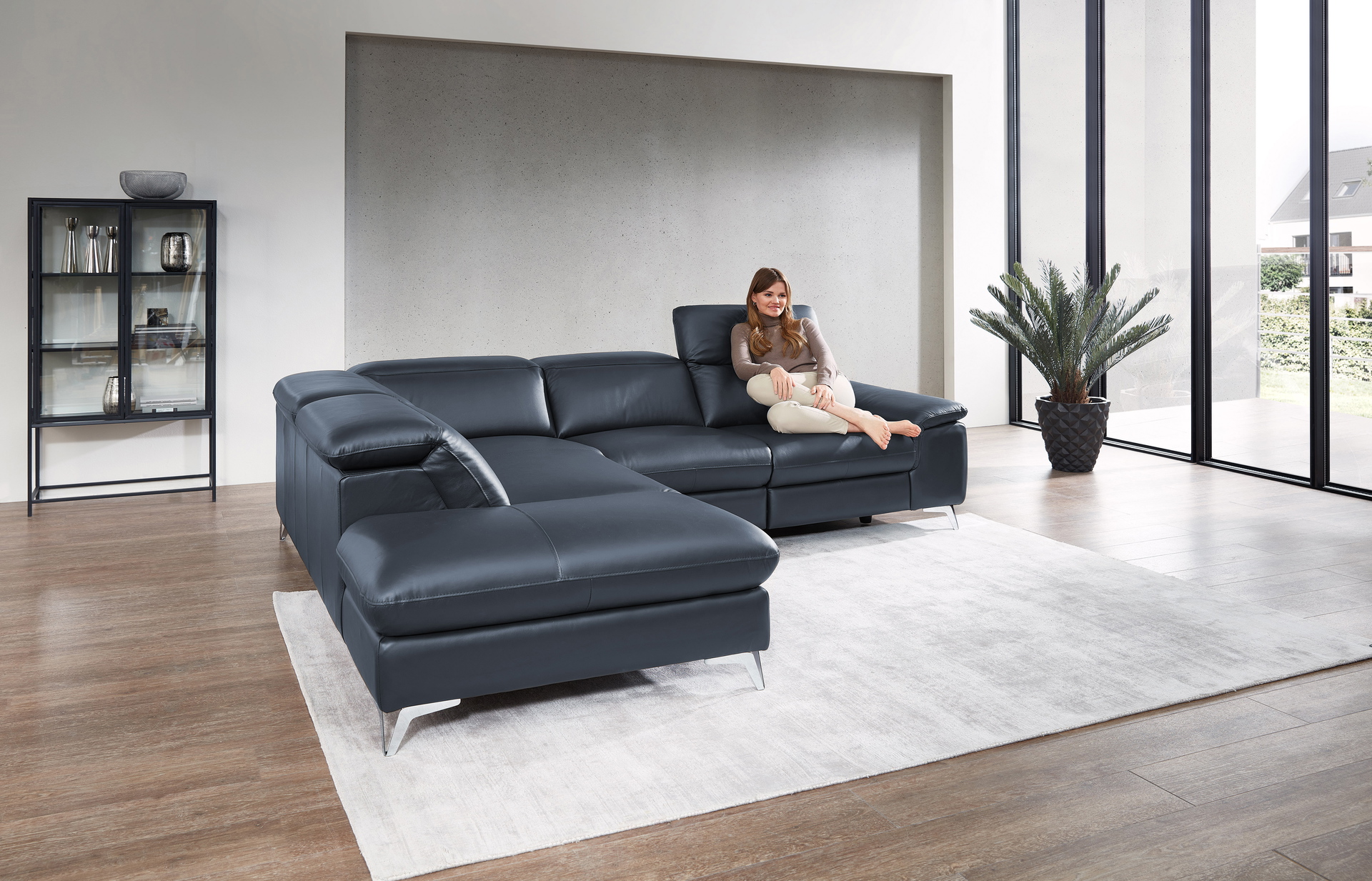 Ecksofa Seahawk mit manueller Kopfteilverstellung in Leder 