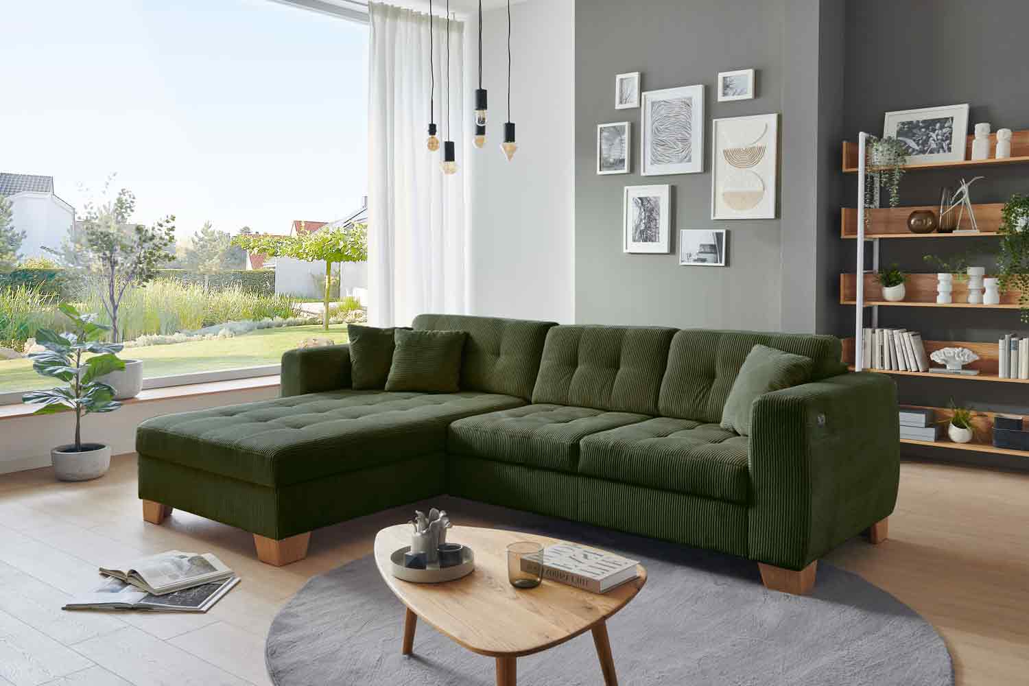 Ecksofa Milo mit motor Sitzvorzug und Bettkasten Cord