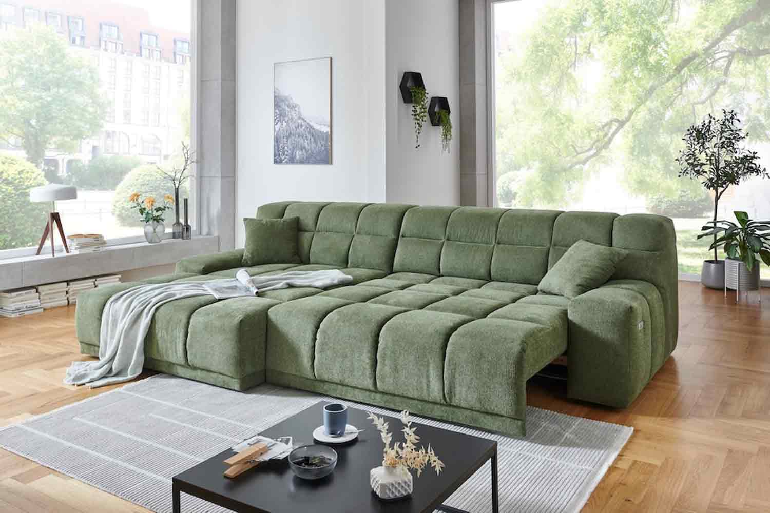 Ecksofa inkl. motorischen XXL- Sitzvorzug in Stoff Ecksofa inkl. motorischen XXL- Sitzvorzug in Stoff