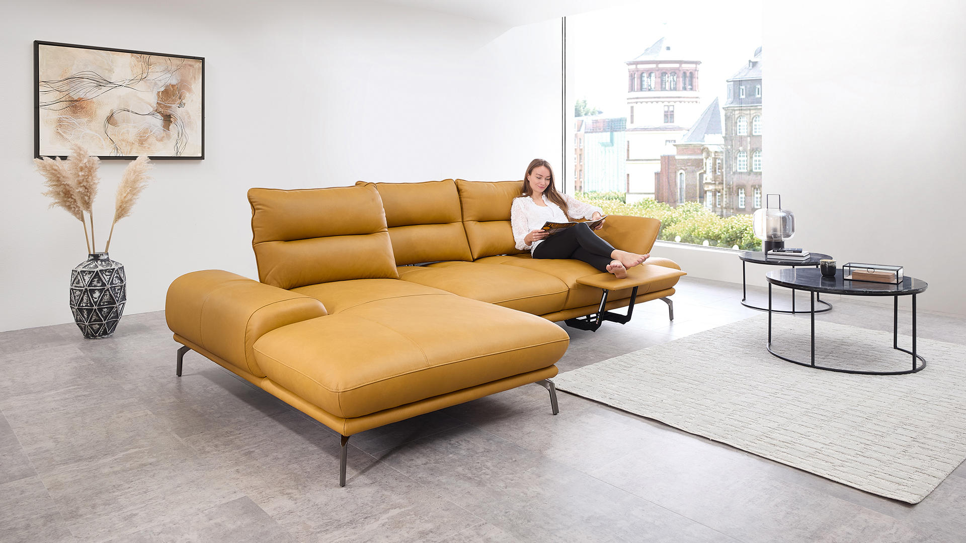 Leder Ecksofa mit Sitztiefenverstellung und motorischer Fußstütze-05971013-WW