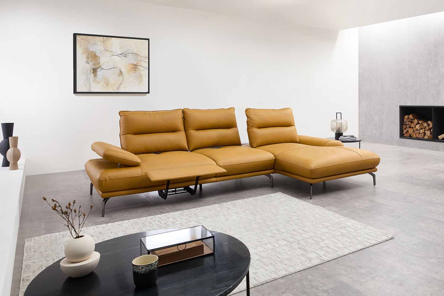 Leder Ecksofa mit manueller Sitztiefenverstellung