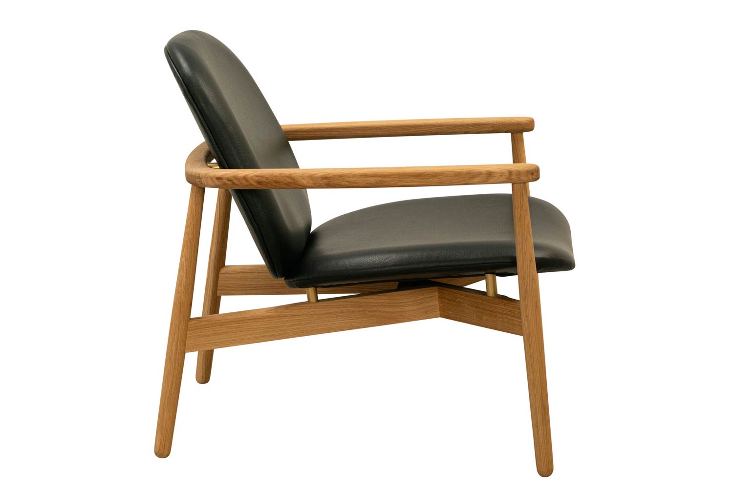 Loungesessel mit Holzgestell in Leder