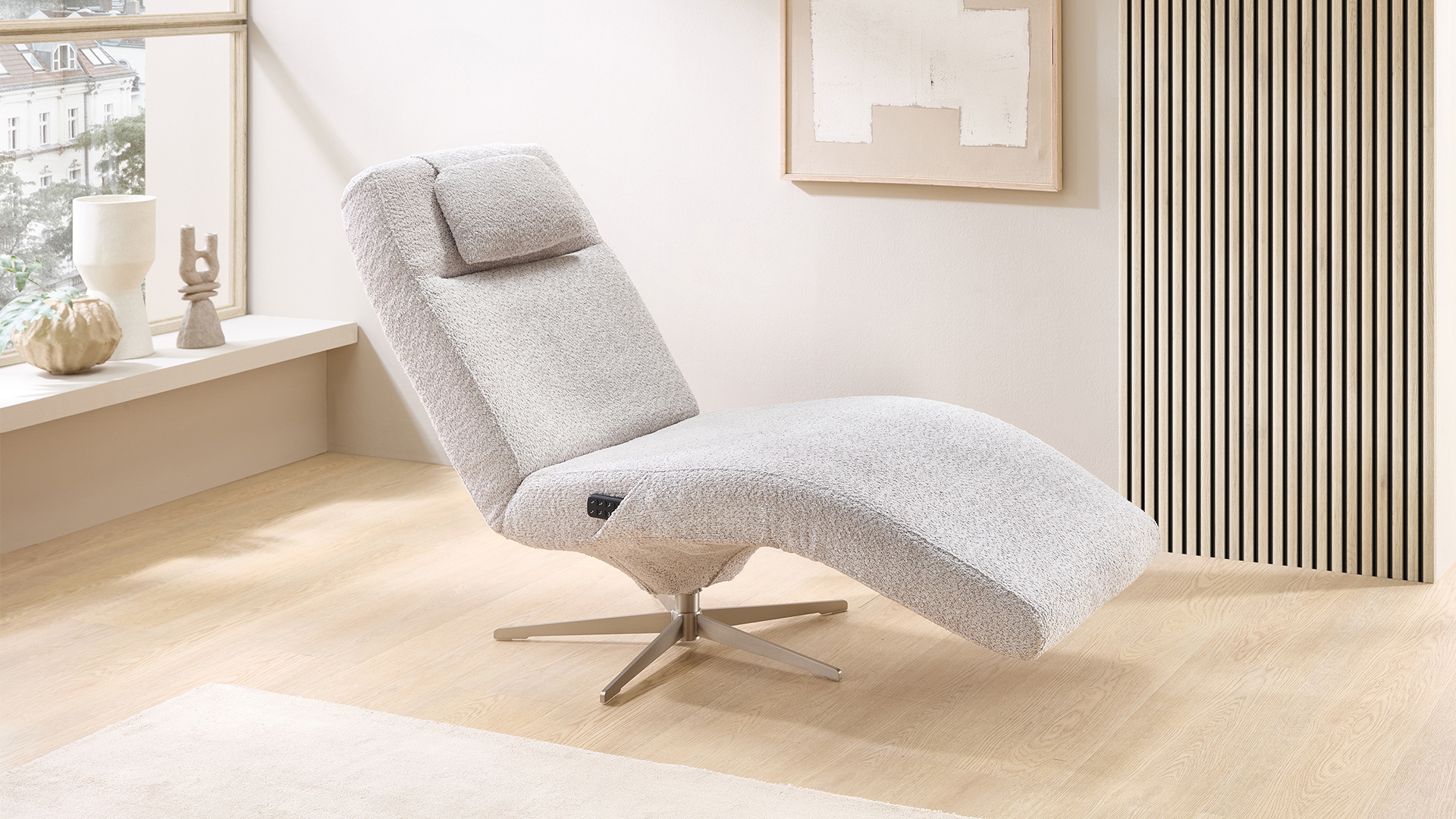 Cuoio Liege Positano mit 3-motorischer Relaxfunktion in Trendstoff Bouclé Cuoio Liege Positano mit 3-motorischer Relaxfunktion in Trendstoff Bouclé