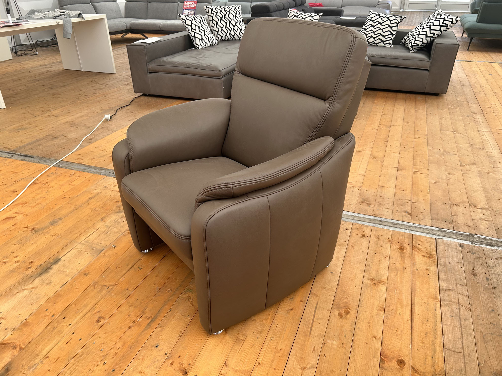 Sessel mit Federkern in Leder-0764800052-35WW-A