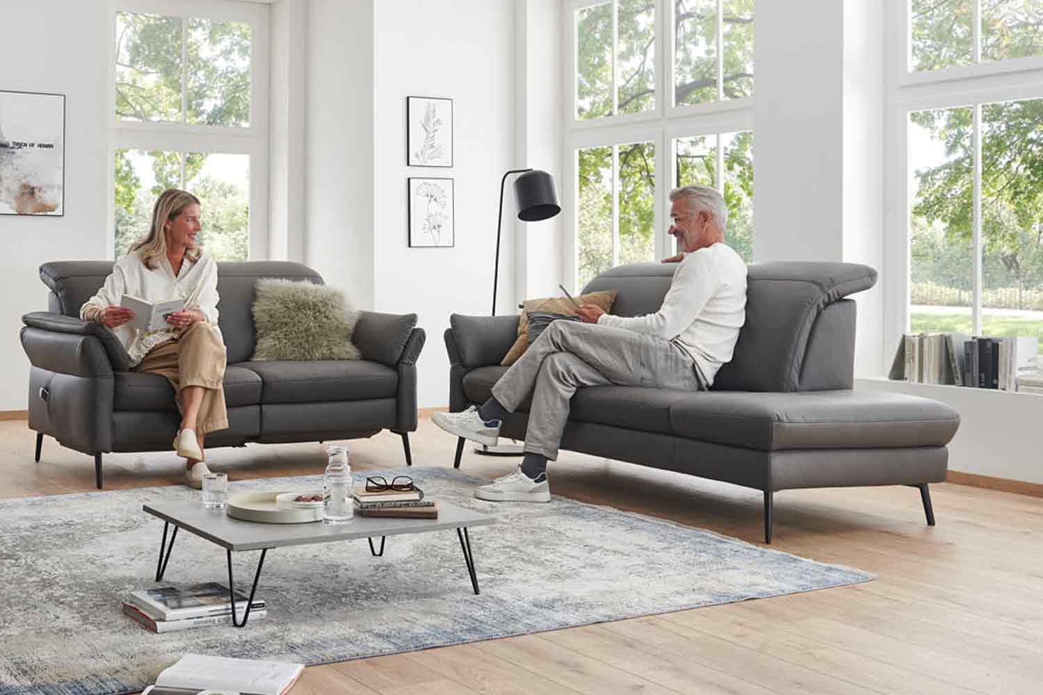 Couchgarnitur mit Federkern in Stoff