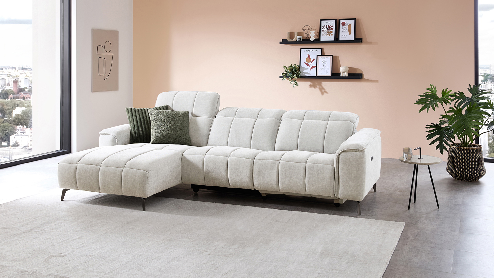 Stoff Ecksofa mit manueller Kopfteilverstellung und motorischer Relaxfunktion
